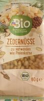 Zedernüsse