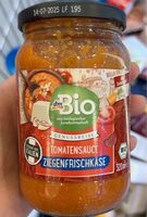 Tomatensauce Ziegenfrischkäse