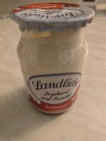 Joghurt auf Frucht Erdbeere