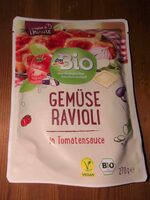 Gemüse Ravioli in Tomatensauce