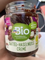 Dattel-Haselnuss Creme
