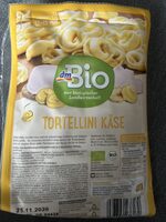 Nudeln, Tortellini mit Käse gefüllt