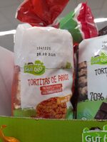 Tortitas de Arroz com tomate e orégano