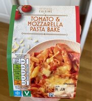 Tomato mozzarella Pasta Bake