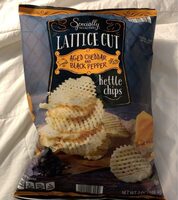 Lattice Cut Aged Chedder and Black Pepper