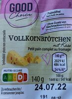 Petit pain complet au fromage