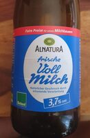 Frische Vollmilch