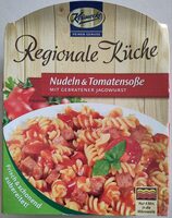 Regionale Küche Nudeln und Tomatensauce