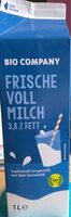 Frische Vollmilch