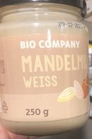 Mandelmus weiss