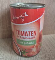 Tomaten in Tomatensaft fein gehackt