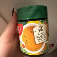 Klare Gemüsebrühe