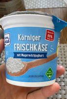 Körniger Frischkäse mit Magermilchjoghurt
