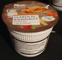 Nudeln in Rahmsoße