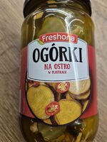 Ogórki na ostro w plastrach
