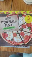 Mozzarella pizza