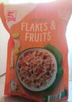 Flakes and fruits