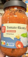 Tomate Ricotta mit Basilikum