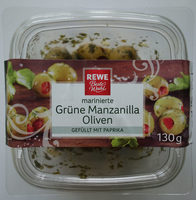 Grüne Manzanilla Oliven, gefüllt mit Paprika