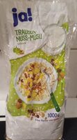 Trauben-Nuss-Müsli