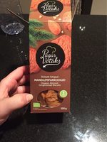 Organic almond gingerbread biscuit