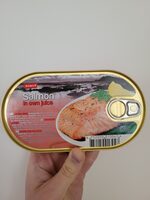 Salmon in own juice