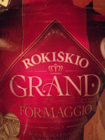 Grand Formaggio crumbled