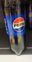 Carbonated aromatic drink with sugar and sweeteners