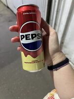 Пепсі полуниця та вершки