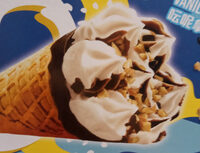 Vanilla flavour ice cream with chocolate and roasted peanut