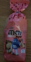 M&amp;M's Choco Eggs pose