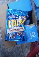Flipz cookies and cream