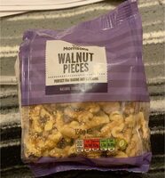 Walnuts pieces