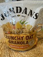 Crunchy oat granola