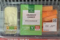 Crunchy carrot with houmous dip