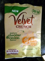 Cheddar cheese and onion flavour gourmet bites