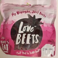 Cooked beetroot in natural juices