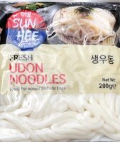Fresh udon noodles