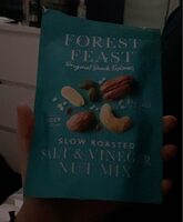 Slow roasted salt & vinegar nut mix