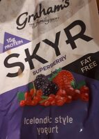 SKYR SUPERBERRY Icelandic style yogurt