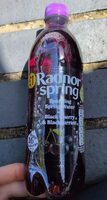 Sparkling water with black cherry & blackcurrant