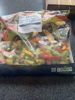 Sliced mixed peppers