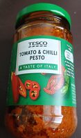 Tomato and chilli pesto