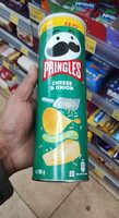 Pringles cheese onion