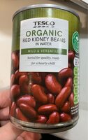 Organic red kidney beans in water