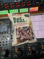 Eat real hummus chips