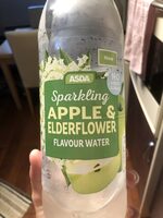Sparkling apple and elderflower flavour water