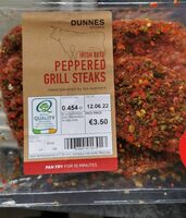 Peppered grilled steaks