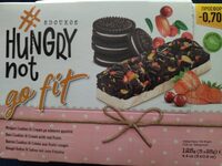 Μπάρες Cookies and cream με κόκκινα φρούτα