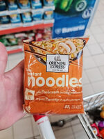 Noodles with vegetables